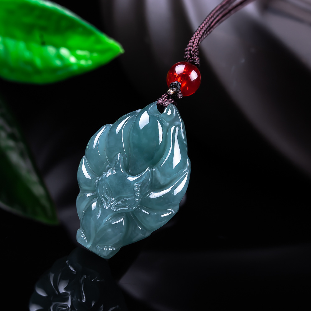 Women'S Accessories - 천연 버마산 경옥 여우 펜던트 목걸이