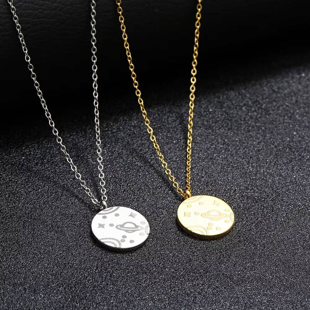 Coin Necklace Delicate - 스테인레스 스틸 동전 세계지도 여행 펜던트